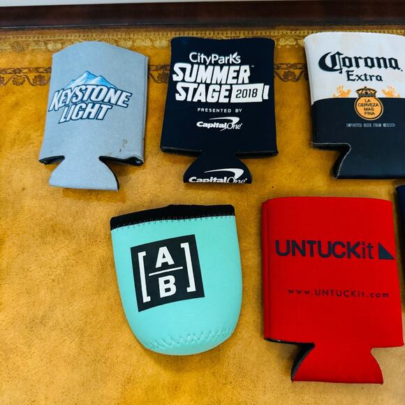 Koozies Set of 7 Keystone Light Corona NYC Untuckit Snowy Mountain Brewery - Picture 2 of 5